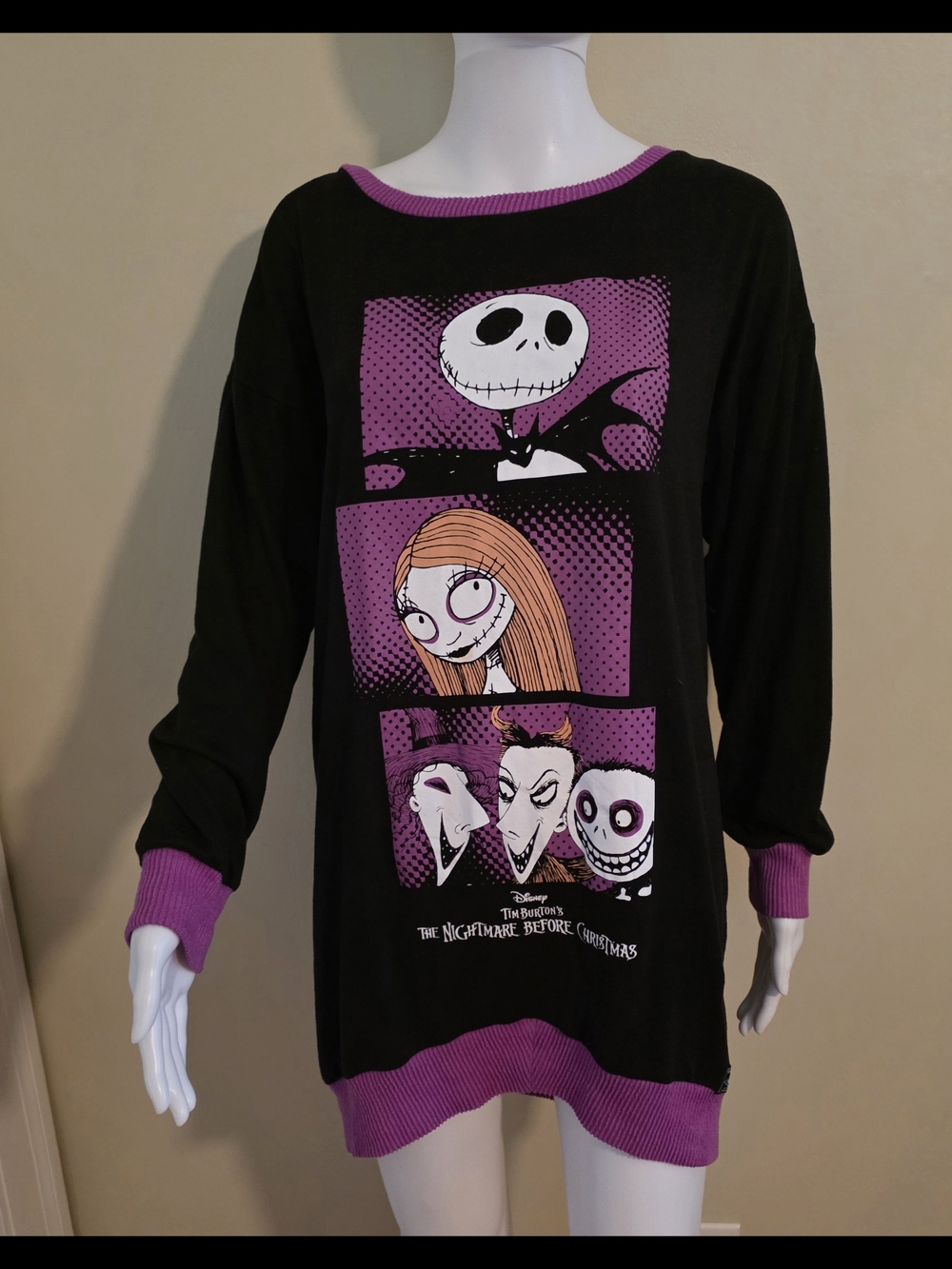 The Nightmare Before Christmas Graphic Pullover - Black & Purple
